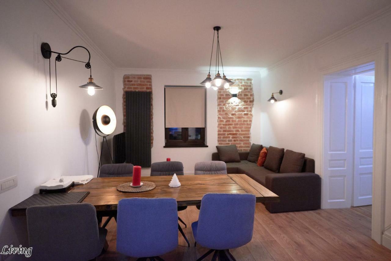 Smart Suite Poienii Braşov Exteriör bild